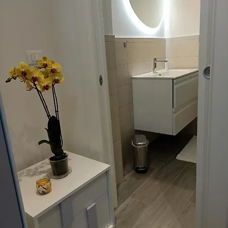 Nocleg ze śniadaniem Orchidea *